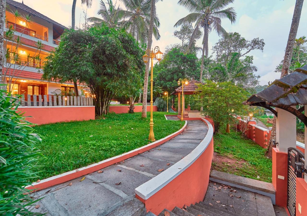 Ushasree Wayanad Heritage Premium Pool Resort By Voye Homes Ambalavayal Luaran gambar