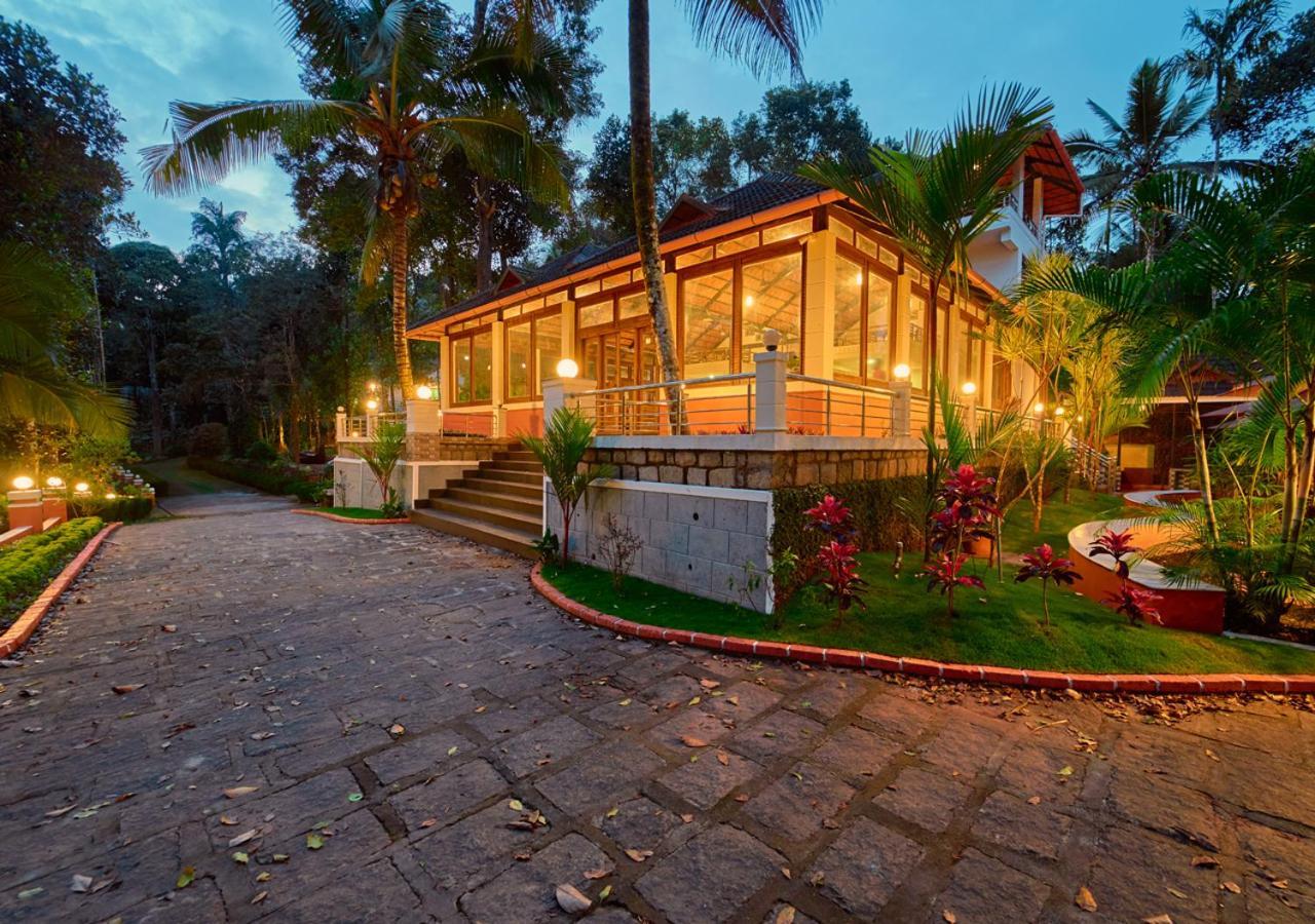 Ushasree Wayanad Heritage Premium Pool Resort By Voye Homes Ambalavayal Luaran gambar