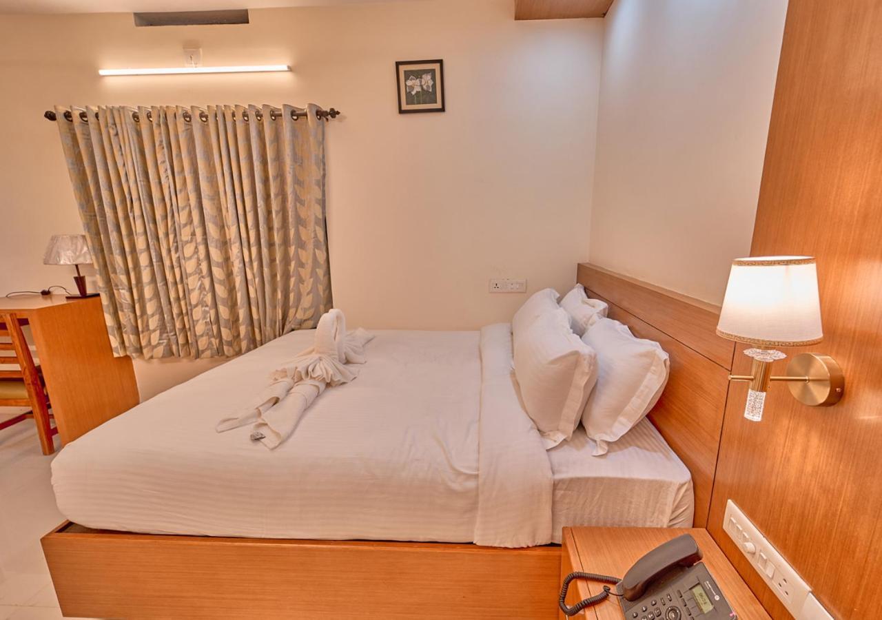 Ushasree Wayanad Heritage Premium Pool Resort By Voye Homes Ambalavayal Luaran gambar